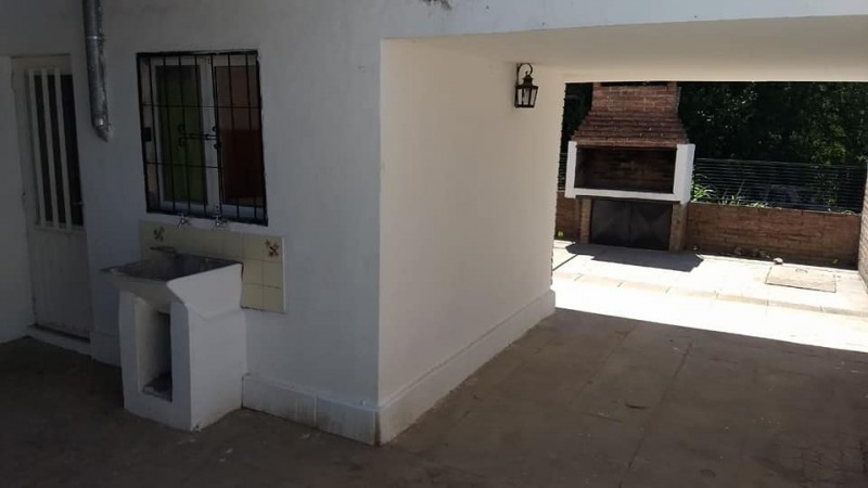 PH de 2 dormitorios a una cuadra del Balneario El Fantasio