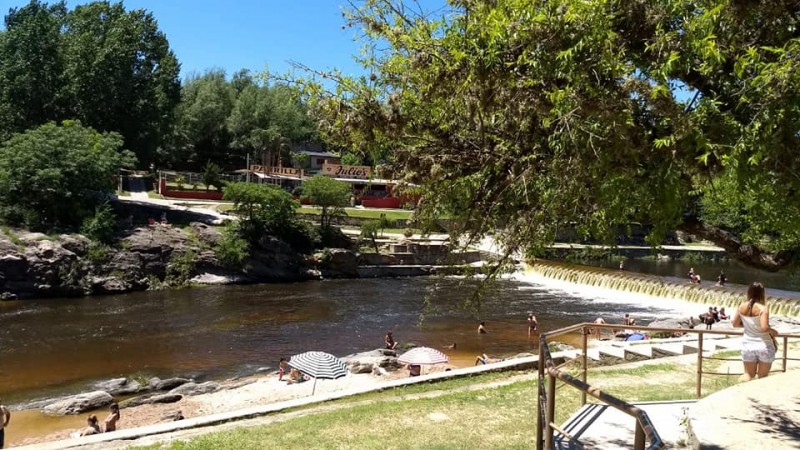 PH de 2 dormitorios a una cuadra del Balneario El Fantasio