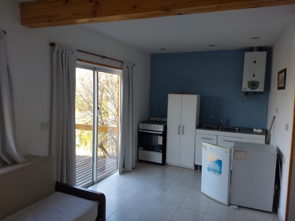 PROMOCIÓN DOLARES 60.000! Casa de 1 dormitorio y amplio terreno con increible vista al lago