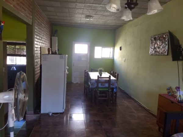 Complejo de cabañas y piscina en Santa Cruz del Lago