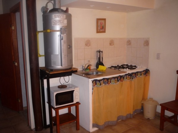 IDEAL INVERSIÓN: Complejo de cabañas de 2 dormitorios cada una, en zona exclusiva de Villa del Lago