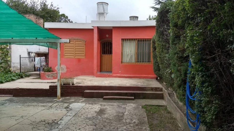 IMPERDIBLE: LOCAL COMERCIAL, LOFTS, CASA PRINCIPAL Y PH DE DOS DORMITORIOS
