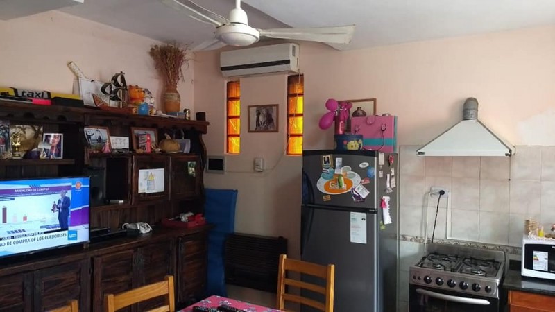 IMPERDIBLE: LOCAL COMERCIAL, LOFTS, CASA PRINCIPAL Y PH DE DOS DORMITORIOS