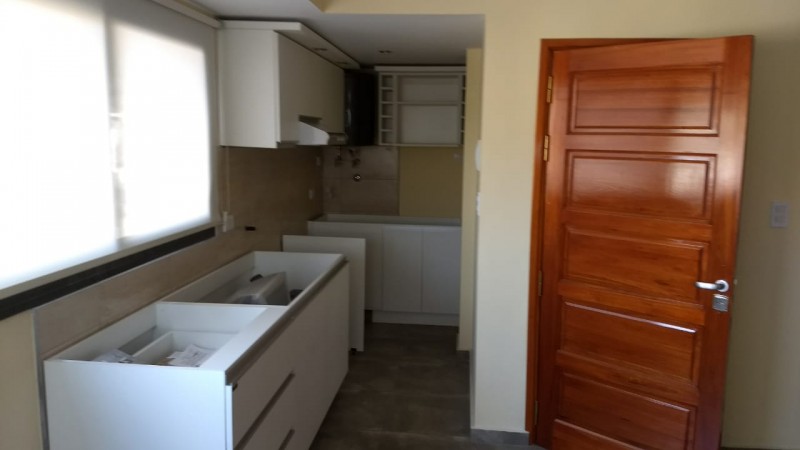 Venta: Complejo de 4 departamentos en Barrio Residencial Sol y Lago
