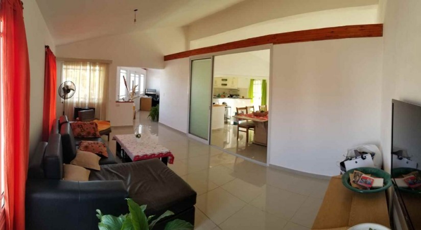 Venta de Propiedad versatil con multiples posibilidades