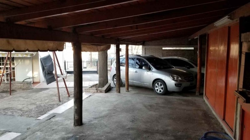 Venta de Propiedad versatil con multiples posibilidades
