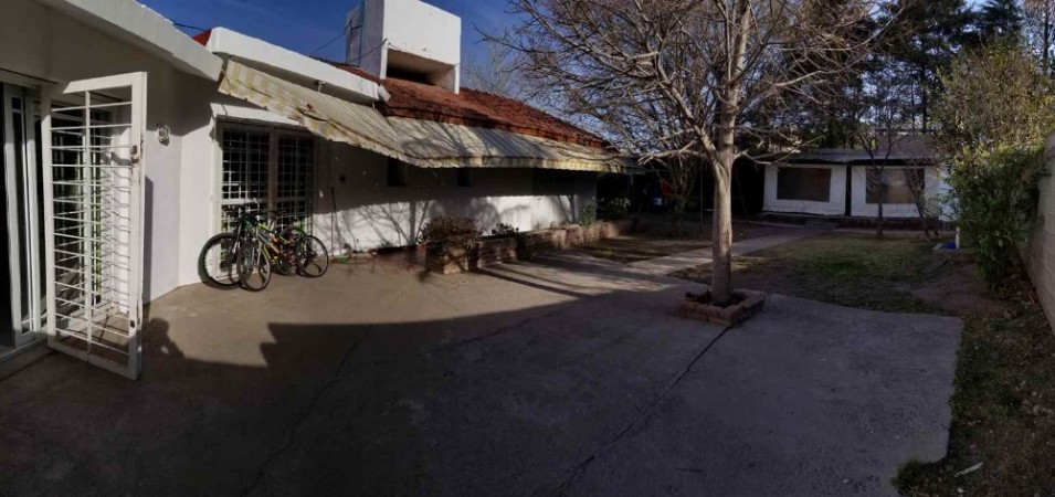 Venta de Propiedad versatil con multiples posibilidades