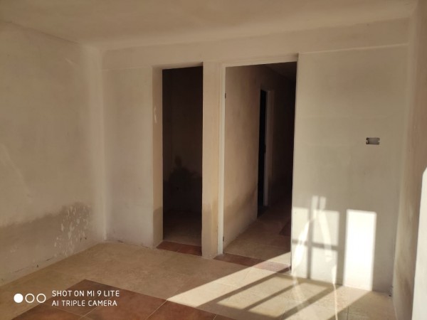 Villa Ciudad America - IMPERDIBLE COMPLEJO DE 6 DEPARTAMENTOS Y CASA PRINCIPAL CON PISCINA