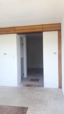 Villa Ciudad America - IMPERDIBLE COMPLEJO DE 6 DEPARTAMENTOS Y CASA PRINCIPAL CON PISCINA