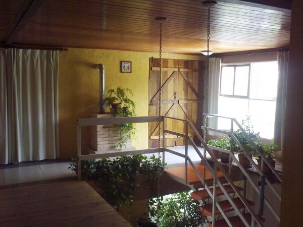 Villa Ciudad America - IMPERDIBLE COMPLEJO DE 6 DEPARTAMENTOS Y CASA PRINCIPAL CON PISCINA