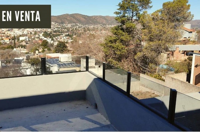 Moderno departamento con balcon y excelente vista