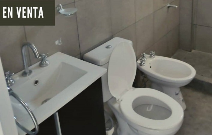 Moderno departamento con balcon y excelente vista