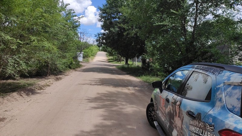 SANTA CRUZ DEL LAGO- Terreno de 580 mts con escritura