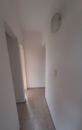 Departamento estilo duplex de 2 dormitorios. A una cuadra de Av. Carcano