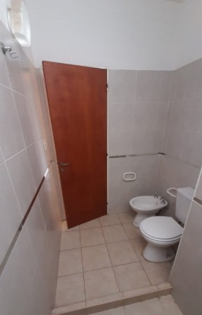 Departamento estilo duplex de 2 dormitorios. A una cuadra de Av. Carcano