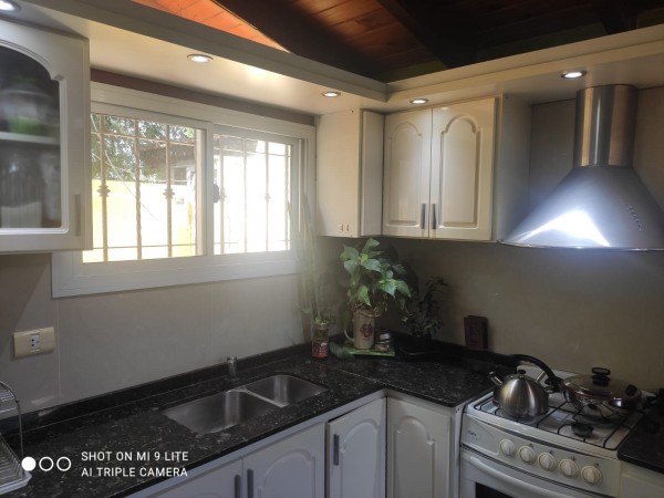 Chalet en PH con departamento en Barrio Malvinas. APTO CREDITO