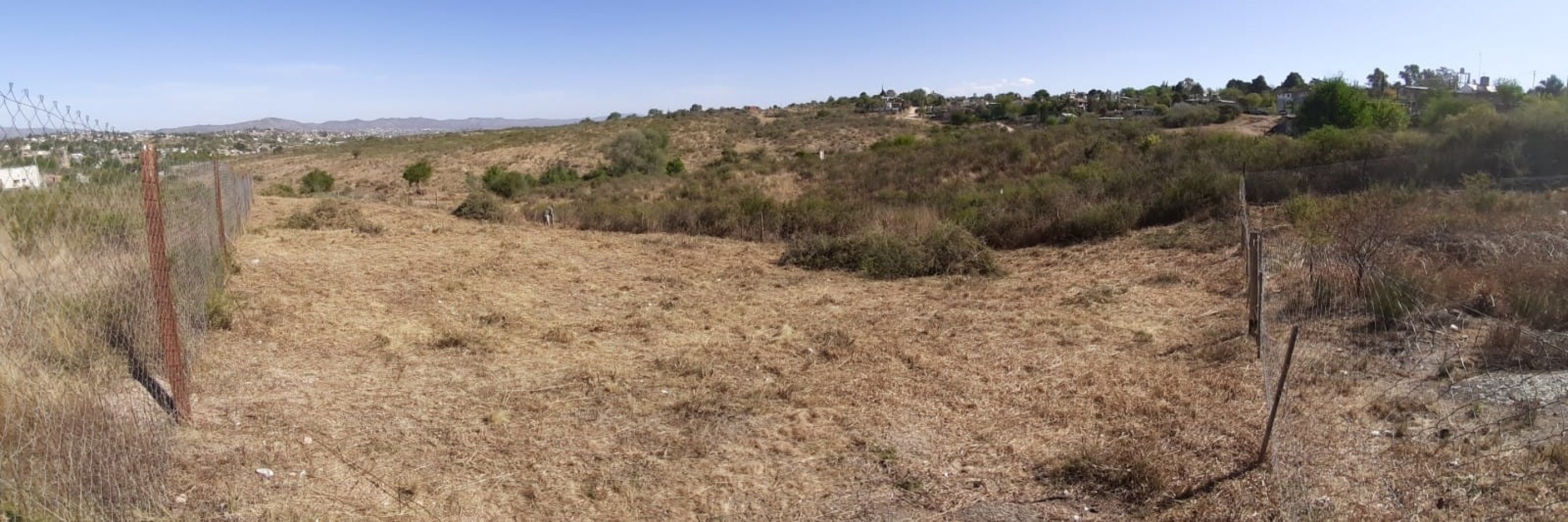 Terreno ubicado en Santa Cruz del Lago, excelente vista a Villa Carlos Paz, a 150 mts ruta