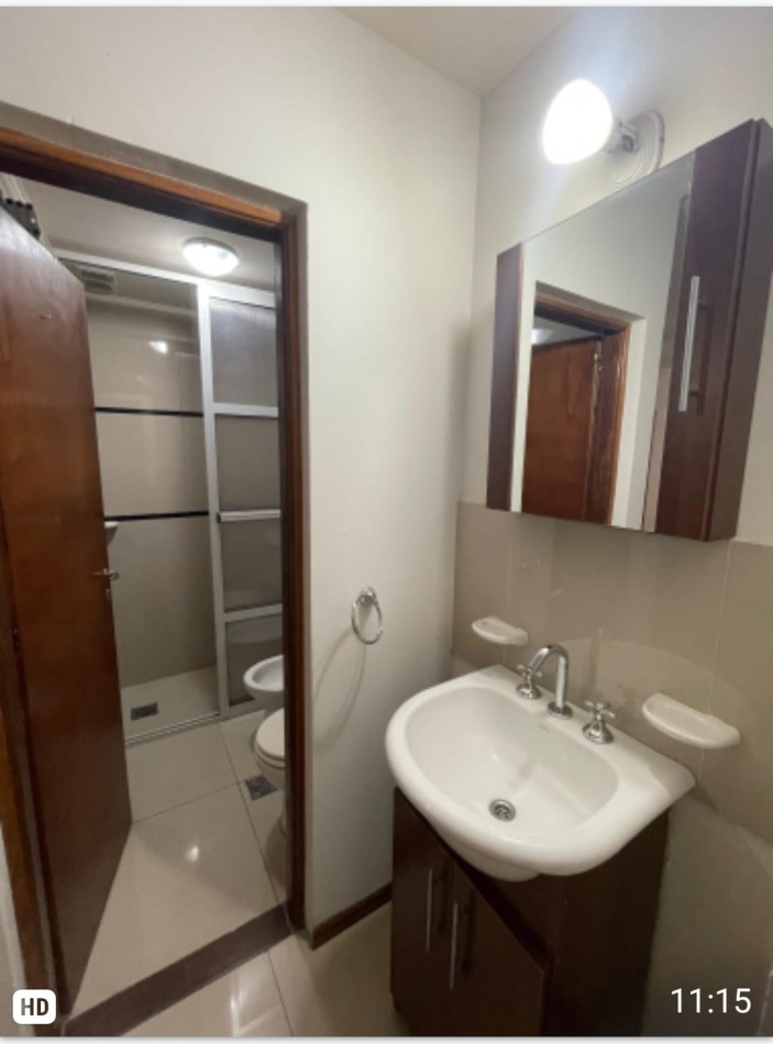 Se vende o permuta: Departamento de 1 dormitorio con cochera en Edificio Miralejos 3
