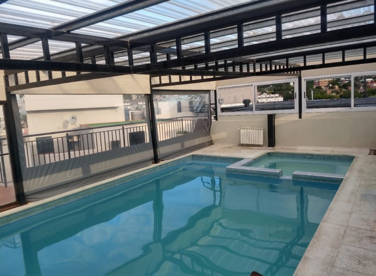Se vende o permuta: Departamento de 1 dormitorio con cochera en Edificio Miralejos 3