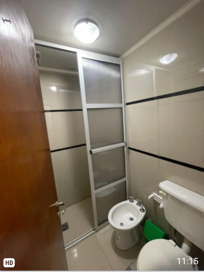 Se vende o permuta: Departamento de 1 dormitorio con cochera en Edificio Miralejos 3
