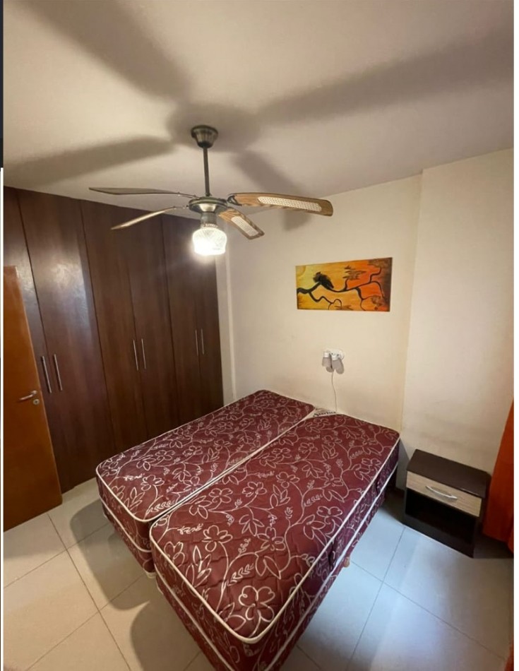 Se vende o permuta: Departamento de 1 dormitorio con cochera en Edificio Miralejos 3