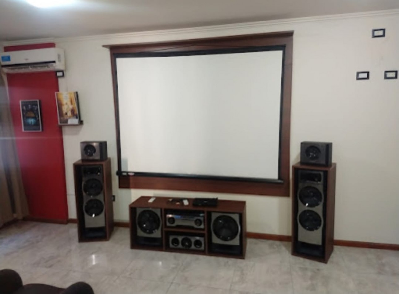 Se vende o permuta: Departamento de 1 dormitorio con cochera en Edificio Miralejos 3