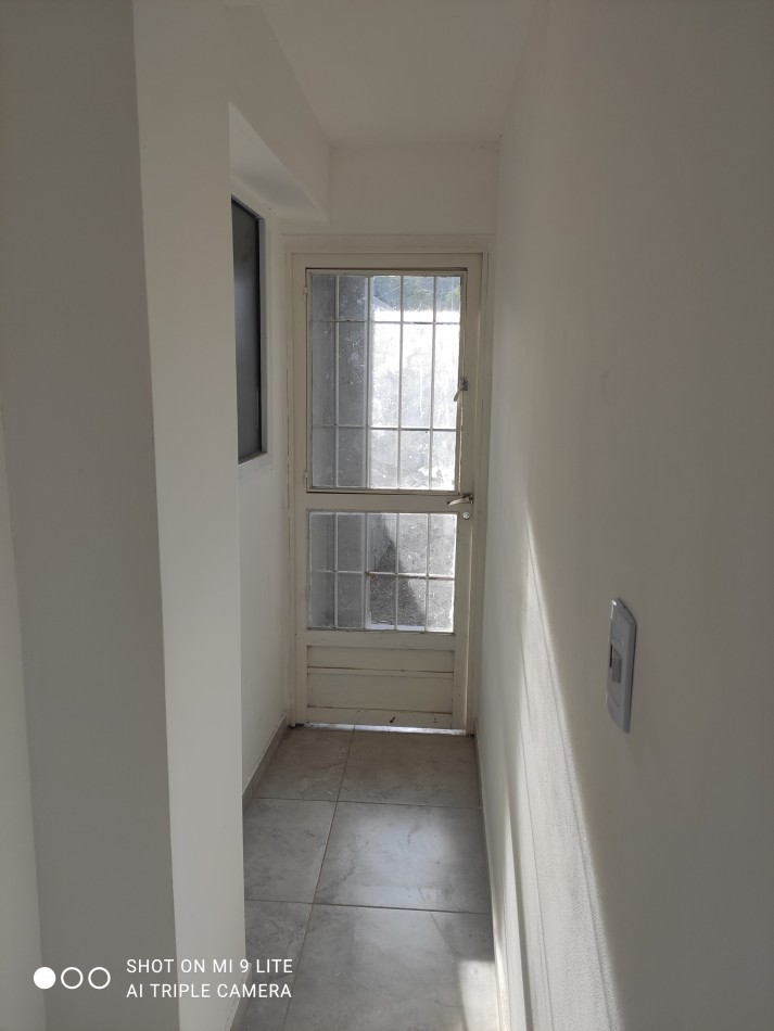 Departamento con Excelente balcon a 12 cuadras del Cucu