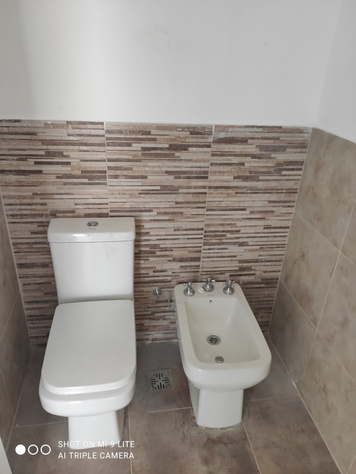 Departamento con Excelente balcon a 12 cuadras del Cucu