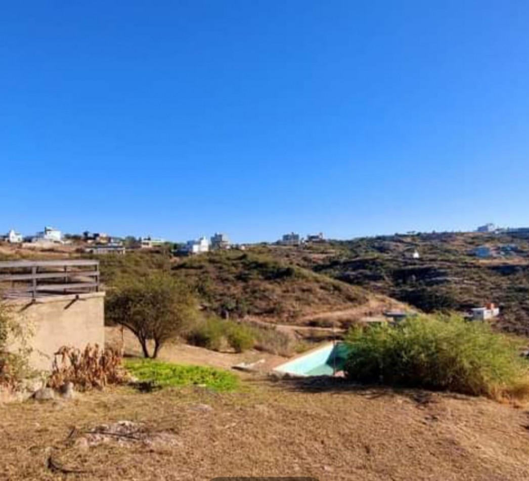 Casa de ensueño en Villa Parque San Miguel con vista al Lago San Roque
