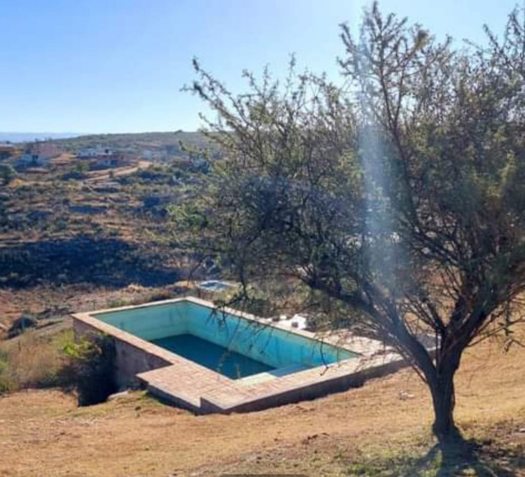 Casa de ensueño en Villa Parque San Miguel con vista al Lago San Roque