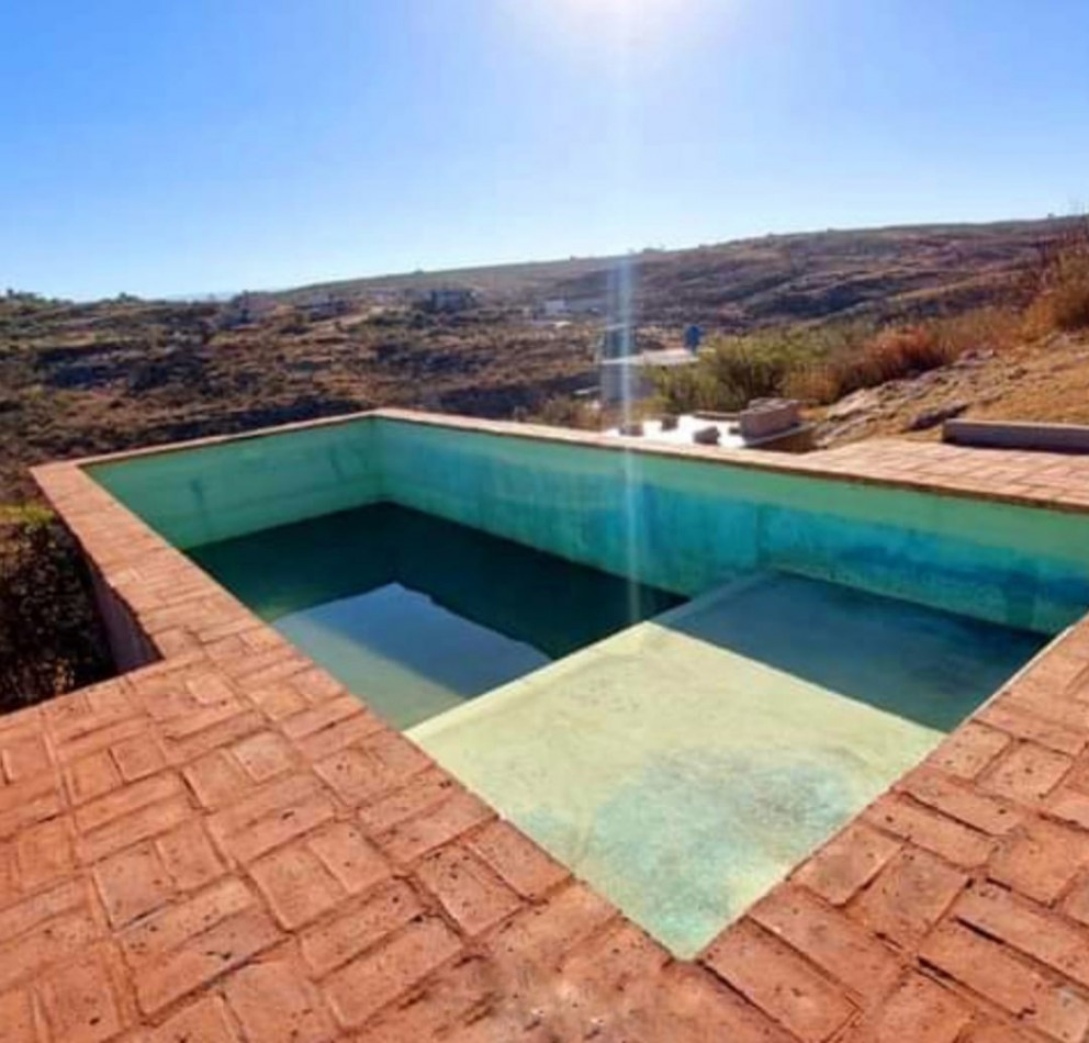 Casa de ensueño en Villa Parque San Miguel con vista al Lago San Roque