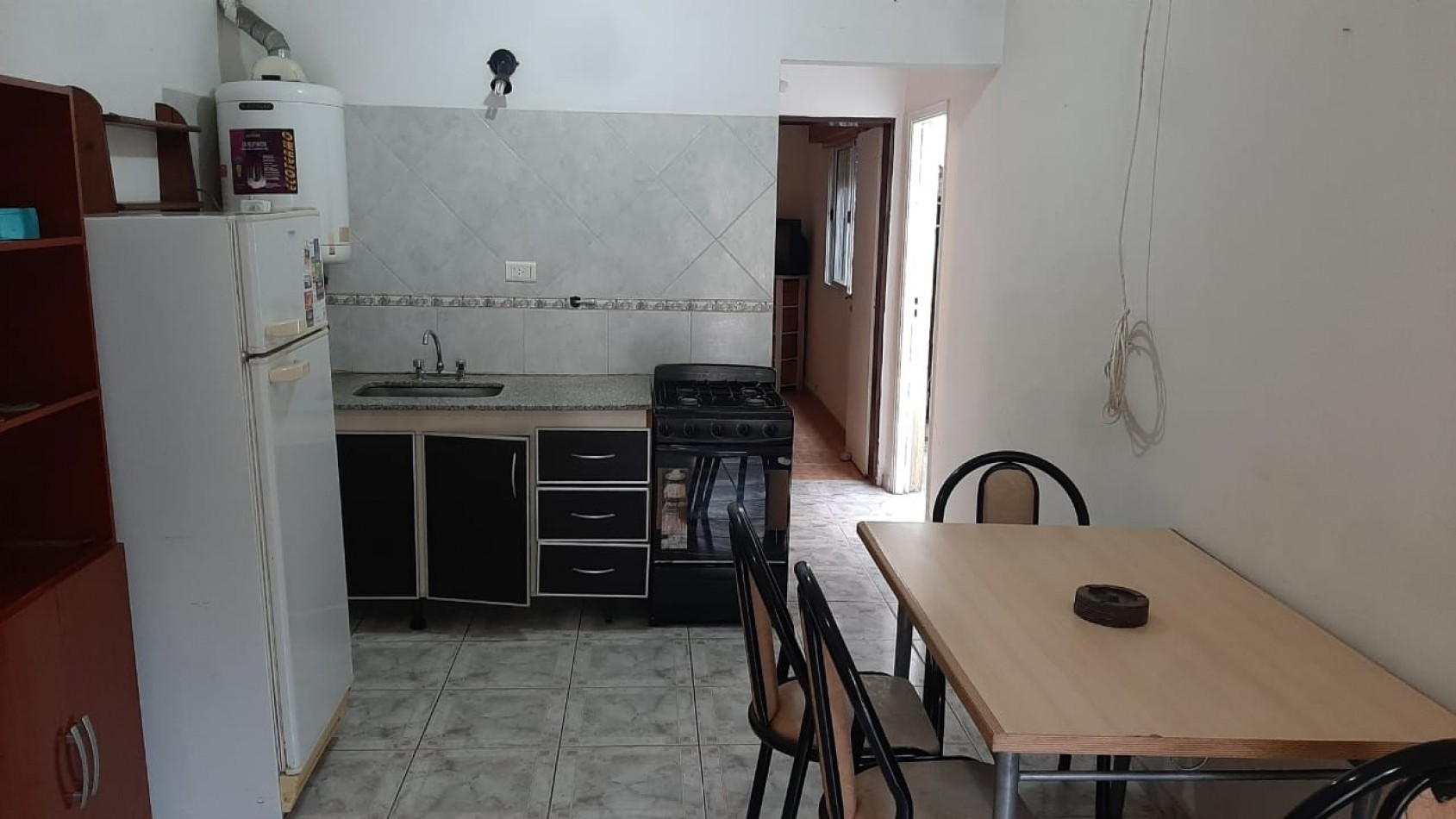 APTO CREDITO A 10 CUADRAS DEL CENTRO -1 DORMITORIO CON PATIO EXCLUSIVO