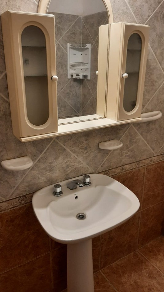 APTO CREDITO A 10 CUADRAS DEL CENTRO -1 DORMITORIO CON PATIO EXCLUSIVO