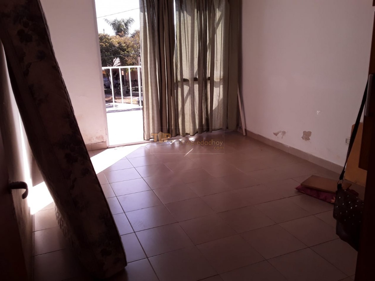 OPORTUNIDAD! DUPLEX DE 2 DORMITORIOS EN BARRIO SANTA RITA