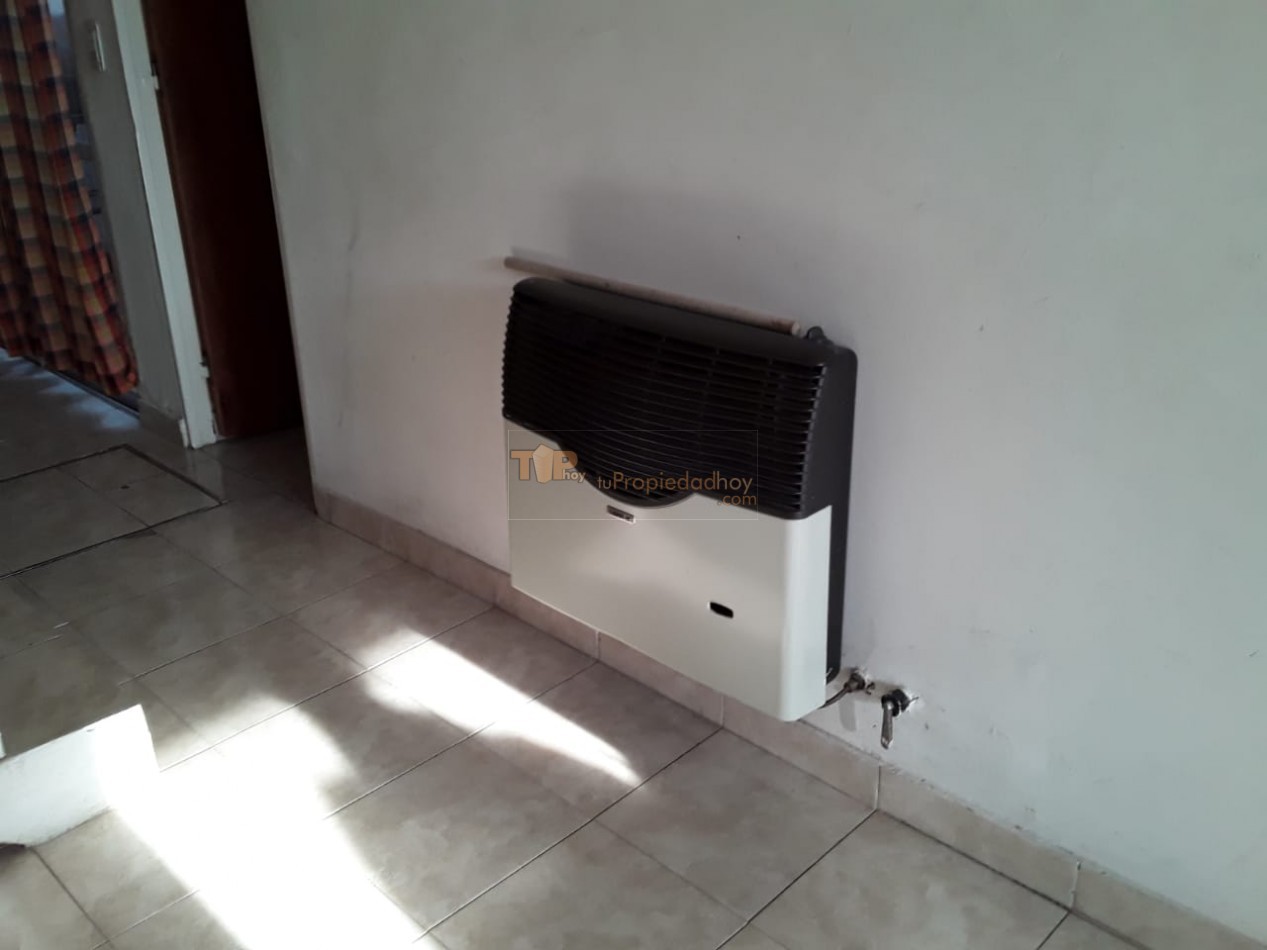 OPORTUNIDAD! DUPLEX DE 2 DORMITORIOS EN BARRIO SANTA RITA