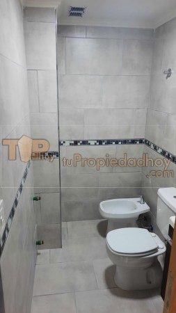 ¡Oportunidad! Hermoso housing triplex a estrenar en Miralejos 17, a 30 mts del Lago.