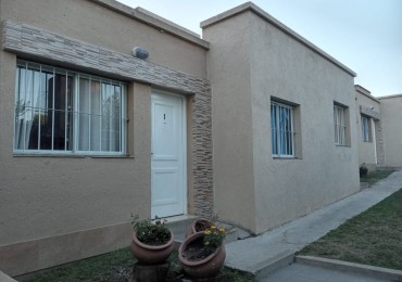 APTO CREDITO: CASA EN PH UBICADA EN SOLARES DE LAS ENSENADAS. A 3 CUADRAS DEL RIO Y A 3 DE PLAZA PRINCIPAL