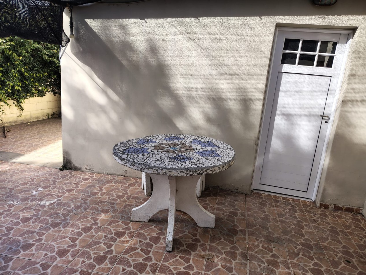 Anual 1 dormitorio - Barrio Miguel Muñoz a 6 cuadras del centro