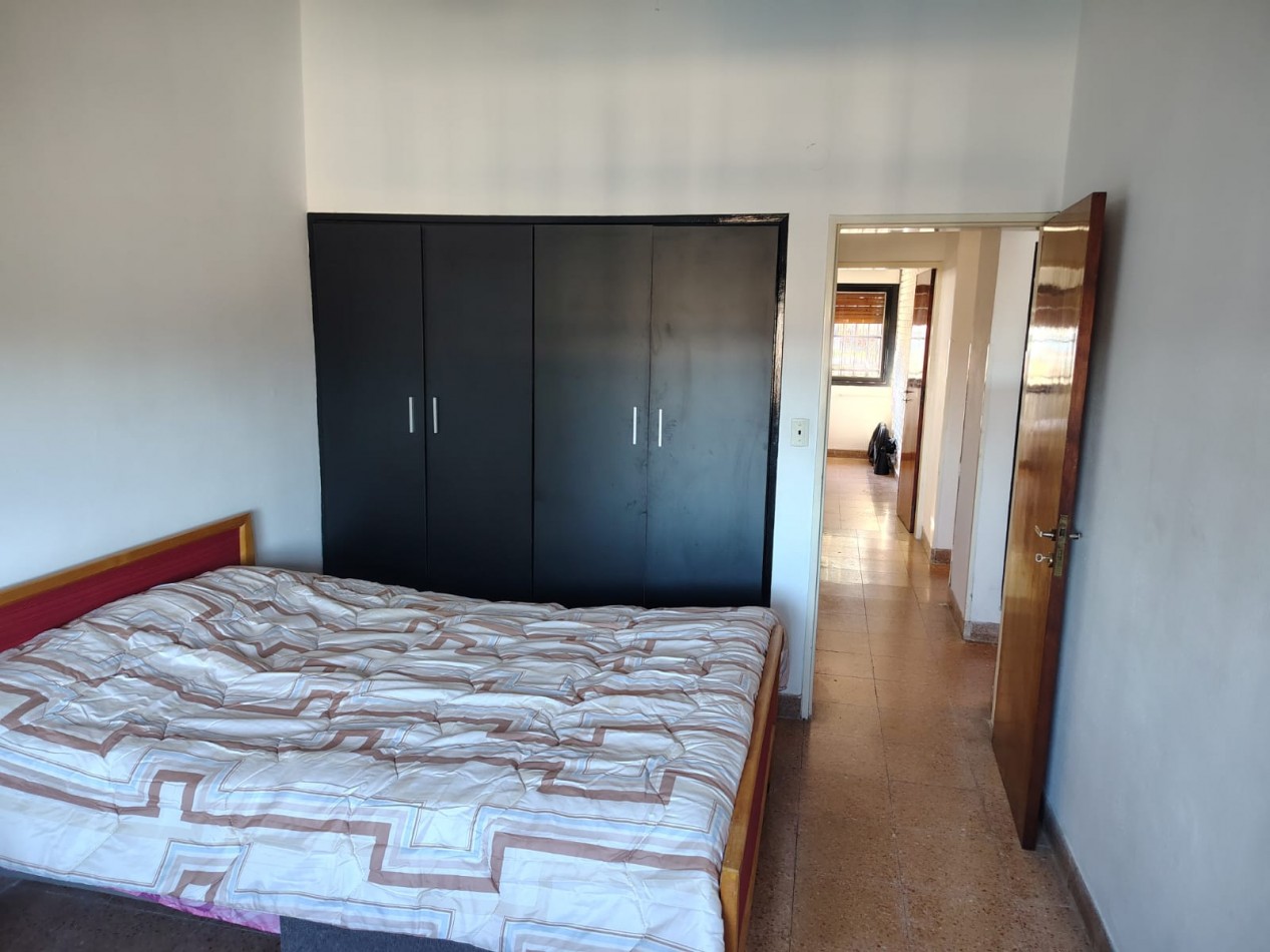 Chalet con Piscina a minutos del centro en Carlos Paz