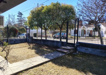 Chalet con Piscina a minutos del centro en Carlos Paz